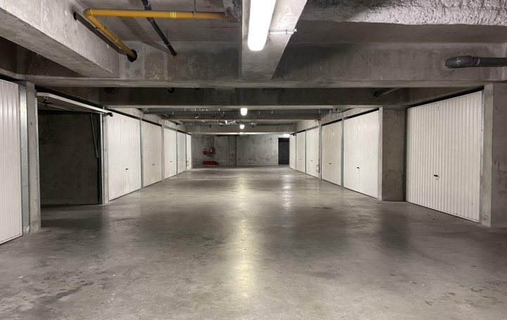 Annonces MAISON RHONE : Garage / Parking | LYON (69008) | 16 m2 | 18 000 € 